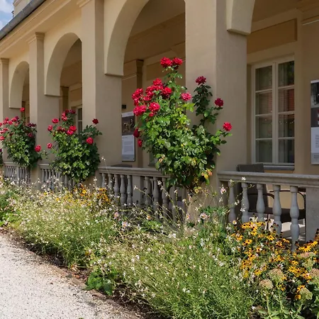 Klebelsberg Kastely Hotell