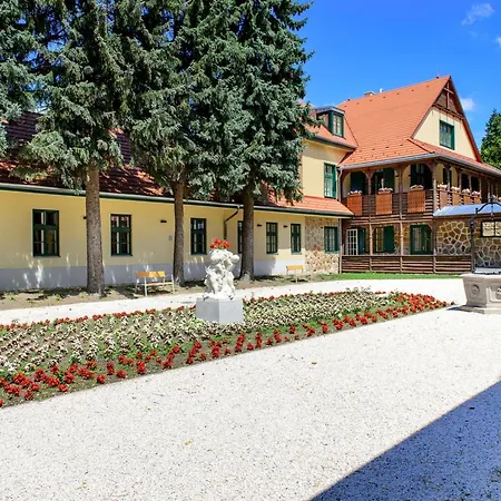 Szálloda Klebelsberg Kastély 4*