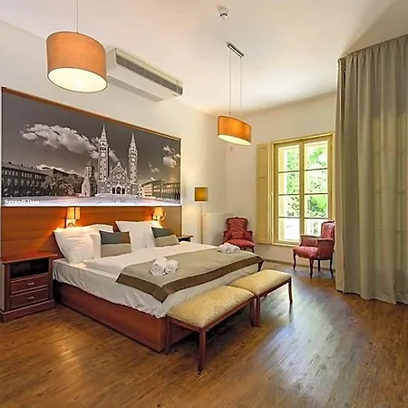 Ξενοδοχείο Klebelsberg Kastely 4*