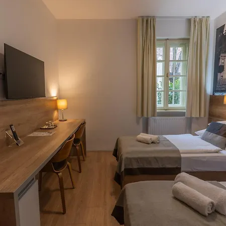 Klebelsberg Kastely Hotel Boedapest