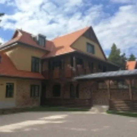 Klebelsberg Kastely Otel 4*