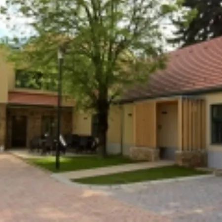 Klebelsberg Kastely Hotel Boedapest