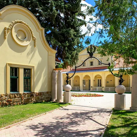 Hotel Klebelsberg Kastély